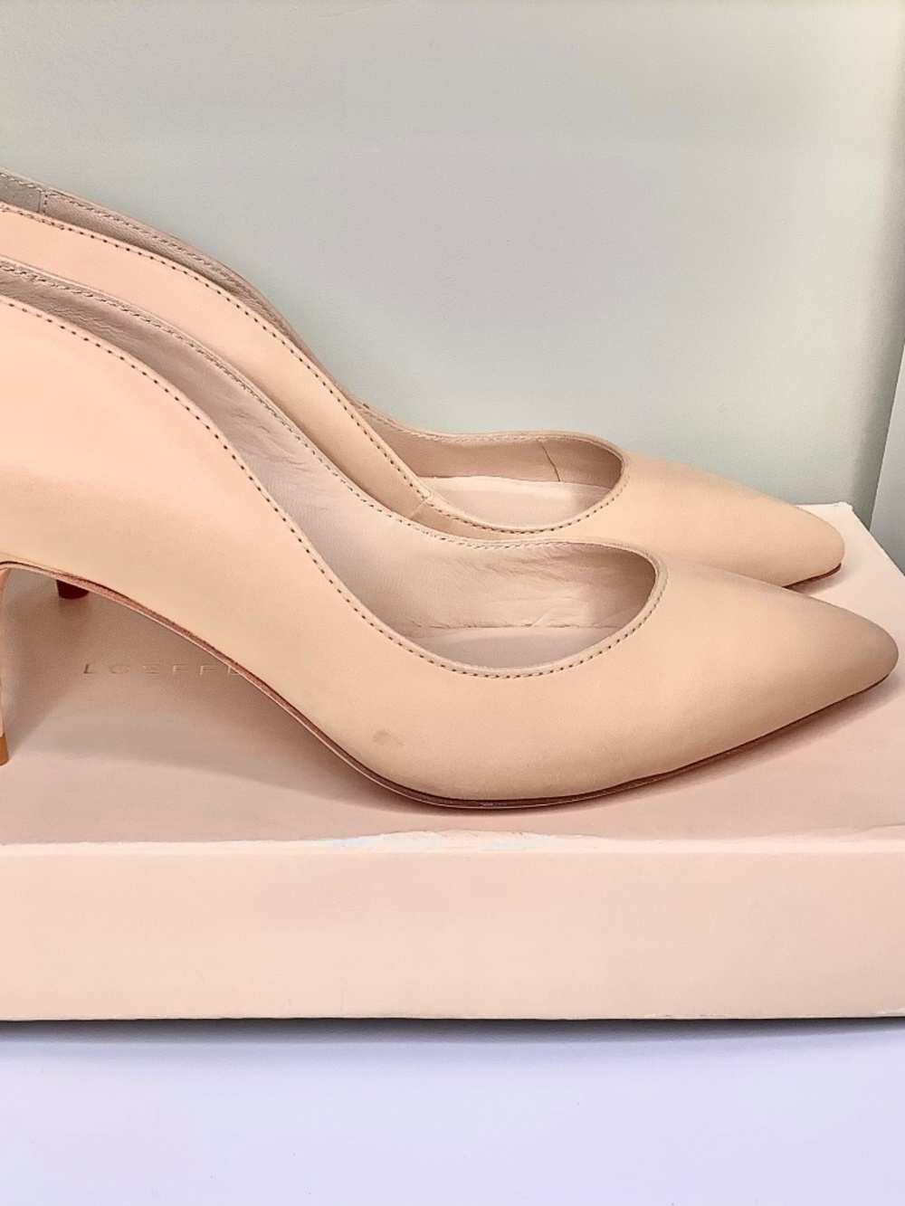 Loeffler Randall Point Toe Scallop Kitten Heels Leather Blush Nude Pink Wedding